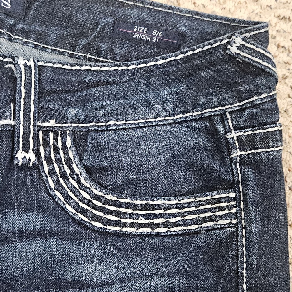 Vigoss The Chelsea Slim Boot Jeans Women's Size 5/6 Dark Blue Embroidered Denim - Picture 3 of 11